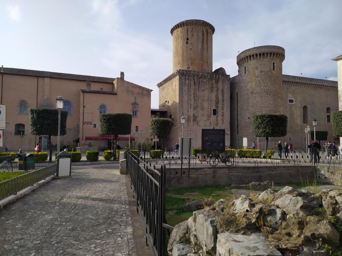 Casa Flora Fondi Centro Storico Apartment Bagian luar foto
